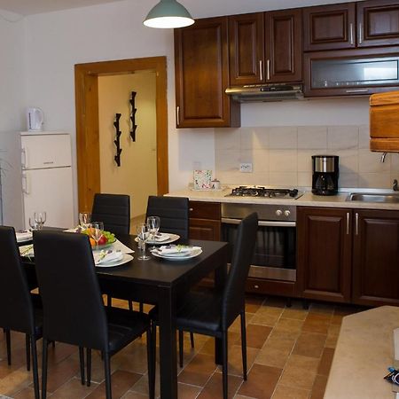 Apartman Girasol Pola Esterno foto