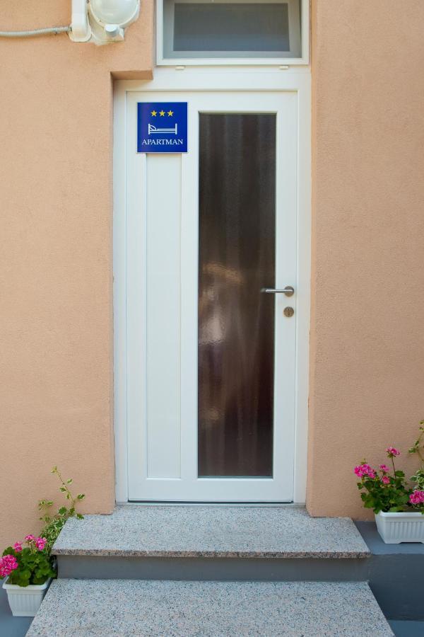 Apartman Girasol Pola Esterno foto