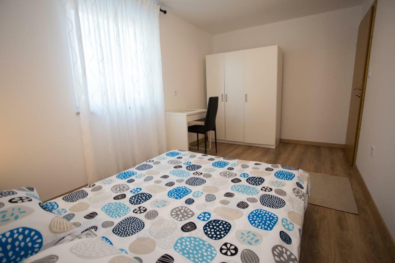 Apartman Girasol Pola Esterno foto
