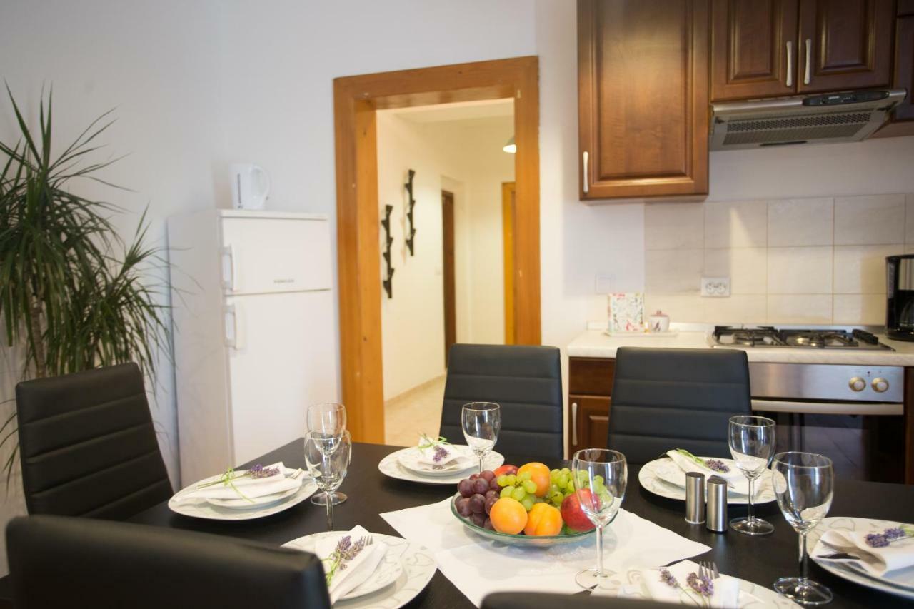 Apartman Girasol Pola Esterno foto