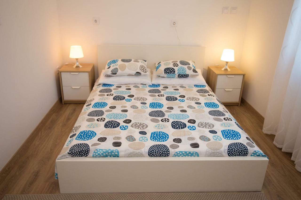 Apartman Girasol Pola Esterno foto